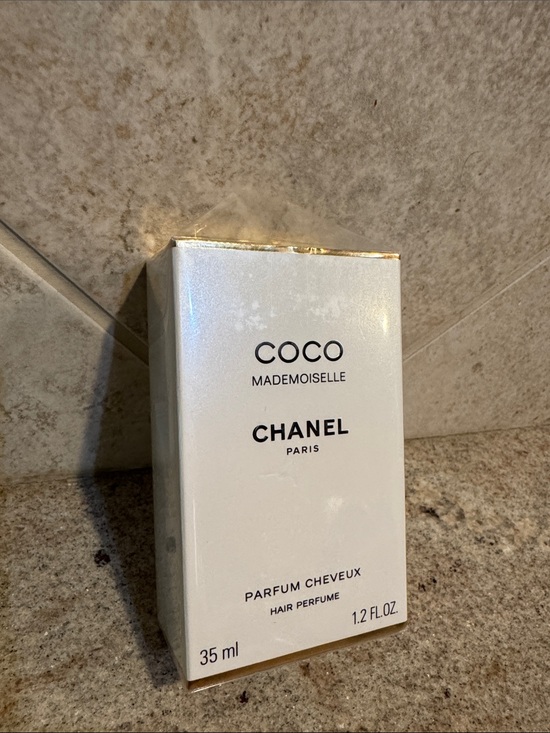 CHANEL Accessories - CHANEL Coco Mademoiselle Hair Perfume - White & Gold Packaging